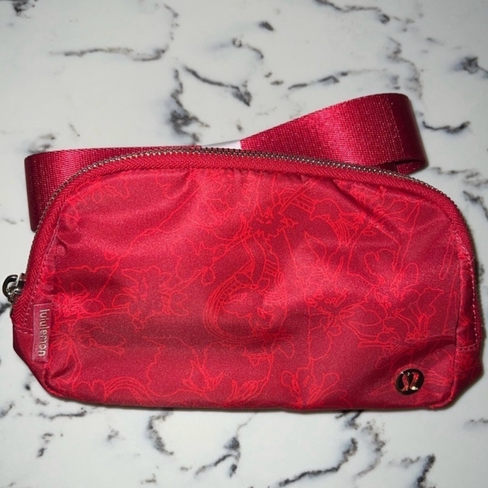 NWT Lululemon 2024 lunar new year Red 1L Everywhere Crossbody Bag